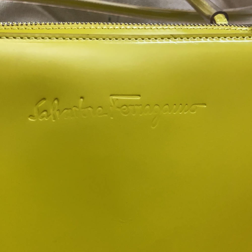 Vintage Ferragamo purse - Picture 3 of 11